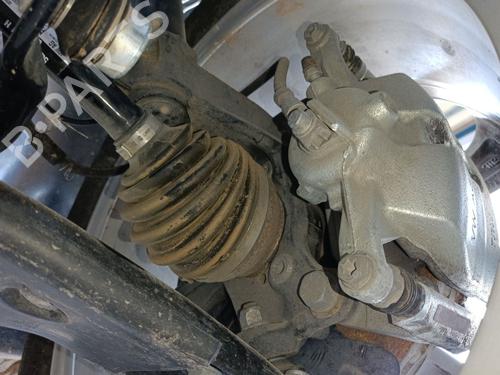 Used Left front steering knuckle VW T-ROC (A11, D11) 2.0 TDI SCR (115 hp) 27996858