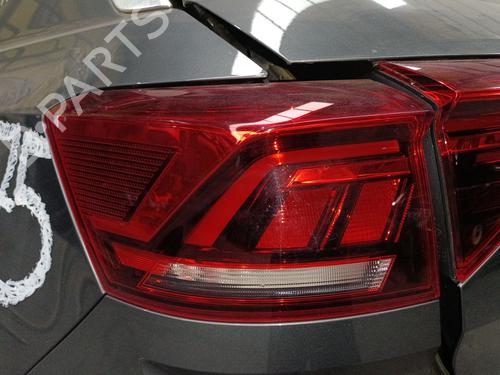 BP32997744C34 main image