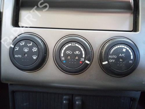 Airco bedieningspaneel NISSAN X-TRAIL I (T30) 2.2 Di 4x4 (114 hp) 12493720