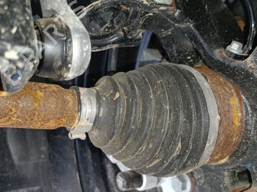 Used Right front driveshaft Right front driveshaft FORD TRANSIT Van (FA_ _) 2.4 DI RWD (FAA_, FAB_, FAC_, FAD_) (120 hp) 40531044 40531044