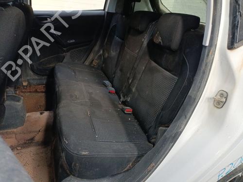 Air filter box PEUGEOT 208 I (CA_, CC_) 1.2 VTI 82 | BP31184078M87