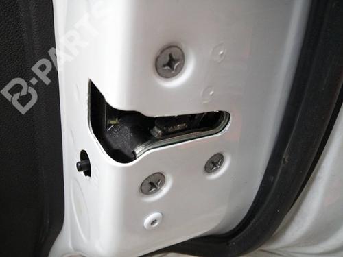 rear-right-lock-renault-kadjar-ha_-hl_-16-dci-130-hla4-2015-11175879 main image