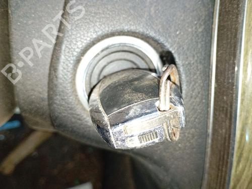 Used Electronic module Electronic module MERCEDES-BENZ C-CLASS (W205) C 200 BlueTEC / d (205.037) (136 hp) 40044945 40044945
