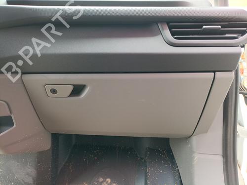 Used Glove box Glove box 37420967 37420967