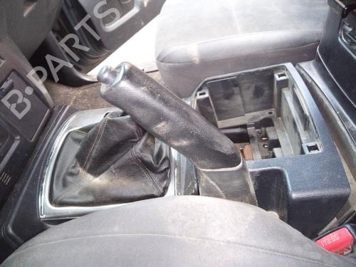 Used Hand brake MITSUBISHI PAJERO IV (V8_W, V9_W) 3.2 DI-D (V88W, V98W) (160 hp) 18320815