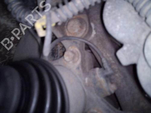 Used Right front steering knuckle LAND ROVER RANGE ROVER SPORT I (L320) 3.0 D 4x4 (245 hp) 8638850