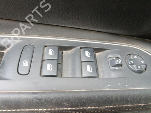 BP29972993I27 main image