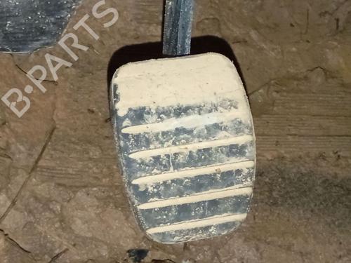 Used Clutch pedal DACIA DOKKER MPV (KE_) 1.5 dCi (KEAJ, KEAH) (90 hp) 28075881