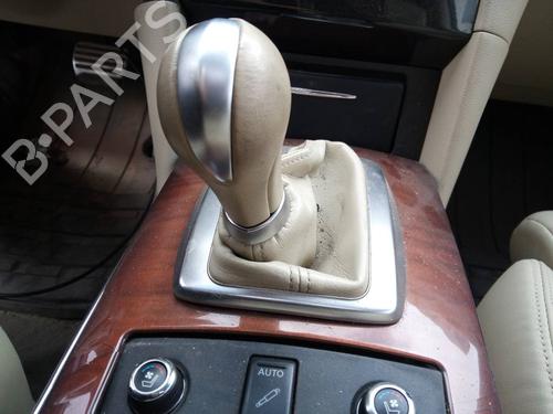 Gear lever INFINITI QX70 30d AWD | BP11018040M90 