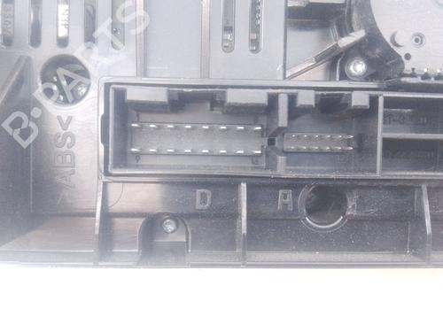 Climate control AUDI Q3 (8UB, 8UG) 2.0 TDI | BP30642069I5 - Image 4