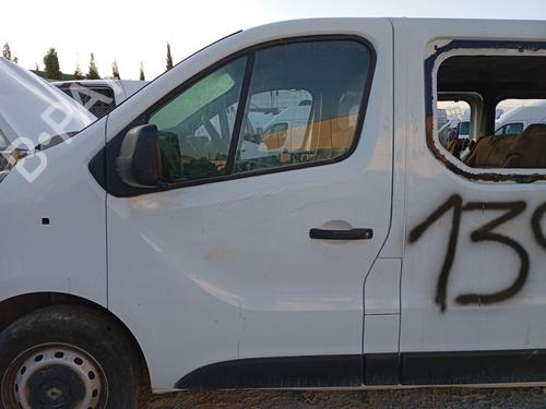 Used Left front door RENAULT TRAFIC III Bus (JG_) 1.6 dCi 95 (JGMR, JGMJ) (95 hp) 27889898