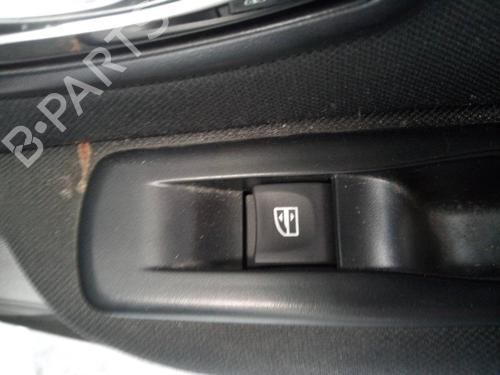 Used Right rear window switch RENAULT MEGANE III Hatchback (BZ0/1_, B3_) [2008-2025]  19495384