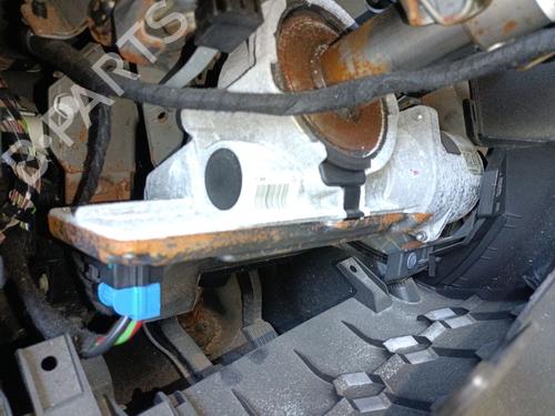 Used Steering column Steering column 38466147 38466147