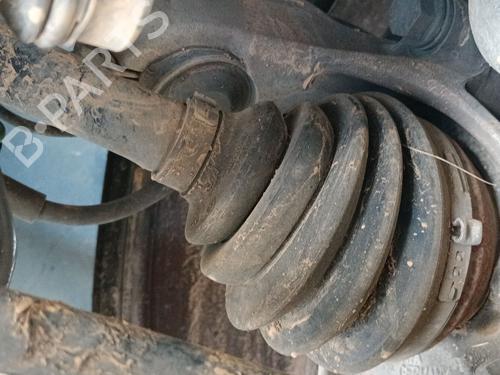 Used Left front driveshaft VW TOURAN (5T1) 2.0 TDI (150 hp) 28073634