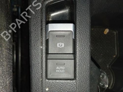 Used Hand brake VW T-ROC (A11, D11) 1.5 TSI (150 hp) 32988358