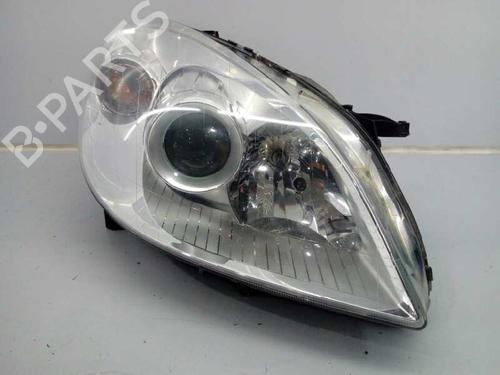 Used Right headlight MERCEDES-BENZ B-CLASS Sports Tourer (W245) [2005-2011]  4720065