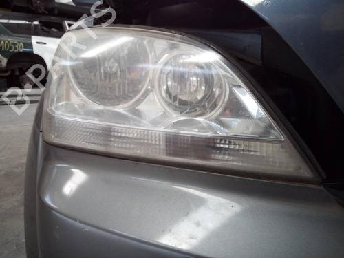 Right headlight KIA SORENTO I (JC) 2.5 CRDi 4WD | BP18485472C29 