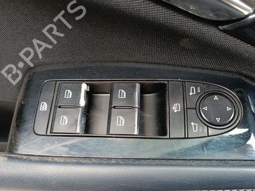 Used Left front window switch MAZDA CX-30 (DM) SKYACTIV-X M Hybrid (179 hp) 28110686