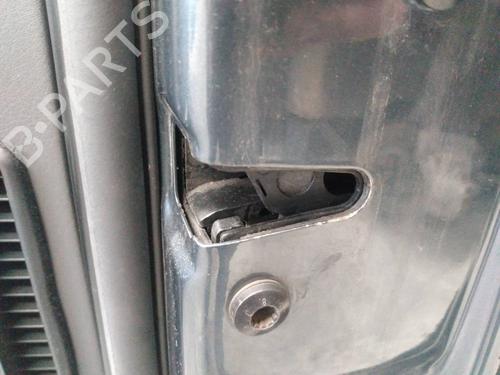 Used Front right lock VW TOUAREG (7LA, 7L6, 7L7) 3.0 V6 TDI (225 hp) 7529859