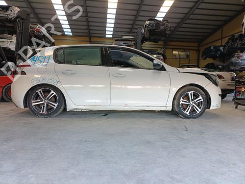 Brugte PEUGEOT 308 II (LB_, LP_, LW_, LH_, L3_) 1.6 HDi (92 hp) 4374271