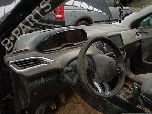 Dashboard PEUGEOT 2008 I (CU_) 1.2 THP 110 / PureTech 110 | BP31996686C46