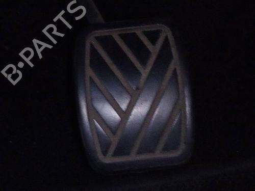 Used Clutch pedal SUZUKI GRAND VITARA II (JT, TE, TD) 1.9 DDiS All-wheel Drive (JT419, TD44, JB419WD, JB419XD,... (129 hp) 8789354