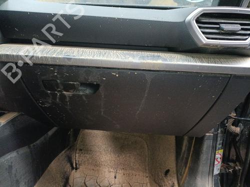 Used Glove box SEAT LEON (KL1, KLG) 1.5 TSI (150 hp) 31352798