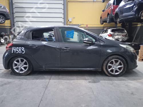 Pièces Détachées Usagées PEUGEOT 208 I (CA_, CC_) [2012-2021]  4373687