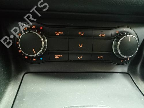 Used Climate control MERCEDES-BENZ GLA-CLASS (X156) [2013-2022]  20722289