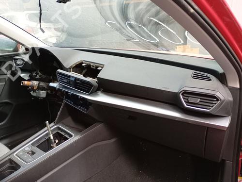 Dashboard SEAT LEON (KL1, KLG) 2.0 TDI (116 hp) 31352789