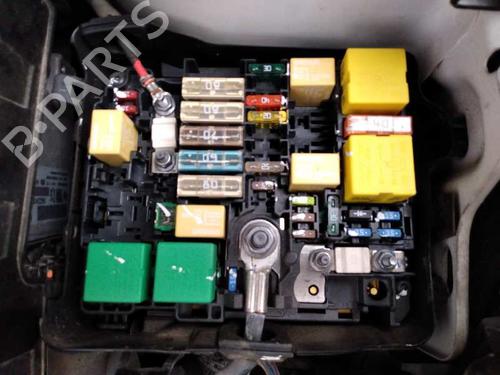 Used Fuse box PEUGEOT 208 I (CA_, CC_) 1.4 HDi (68 hp) 4720644