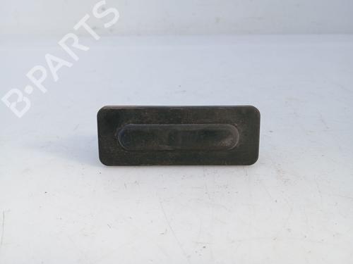 Used Tailgate handle PEUGEOT 308 II (LB_, LP_, LW_, LH_, L3_) 1.2 THP 130 (131 hp) 24175195