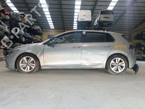 Brugte VW GOLF VIII (CD1, DA1) 1.0 TSI 4599812