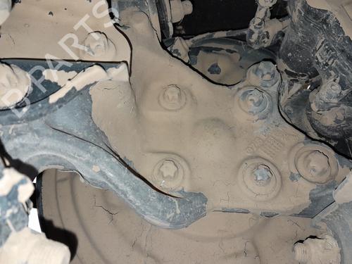 Used Right rear steering knuckle MERCEDES-BENZ A-CLASS (W176) A 180 (176.042) (122 hp) 26325994