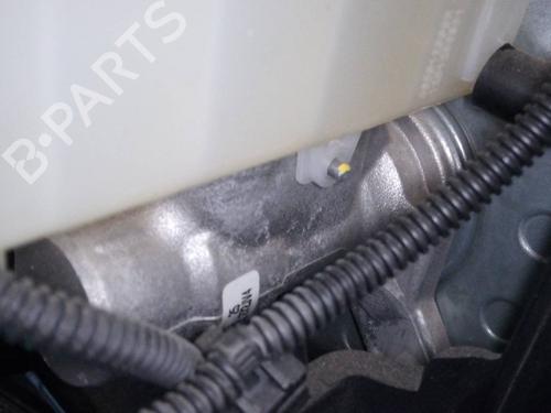 Used Brake master cylinder DACIA SANDERO III [2021-2025]  18294402