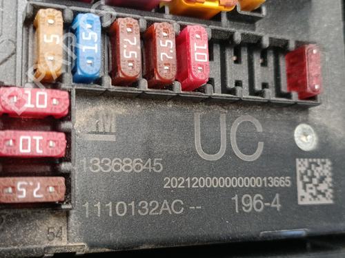 Fuse box OPEL ASTRA J (P10) 1.6 CDTi (68) | BP35986476E1 - Image 2