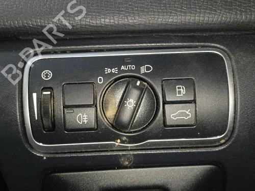 Used Headlight switch VOLVO XC60 I SUV (156) D3 (150 hp) 30696336