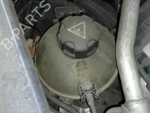 Used Expansion tank CITROËN C4 Grand Picasso II (DA_, DE_) [2013-2025]  15804082