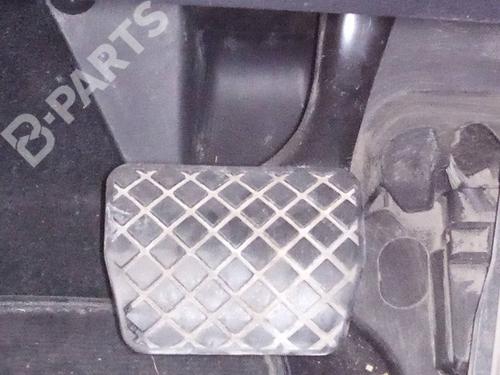 Used Break pedal Break pedal VW GOLF VI (5K1) 1.6 TDI (105 hp) 8789334 8789334