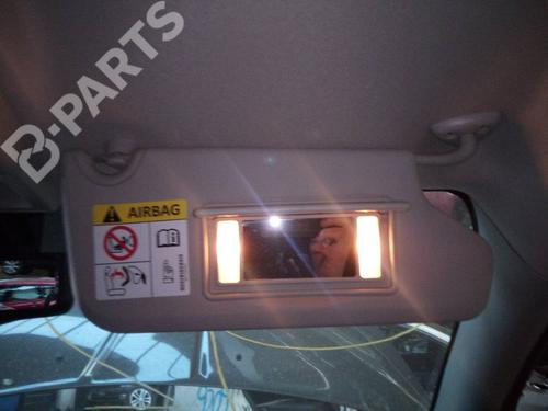 right-sun-visor-fiat-freemont-345_-20-jtd-2011-8399411 main image