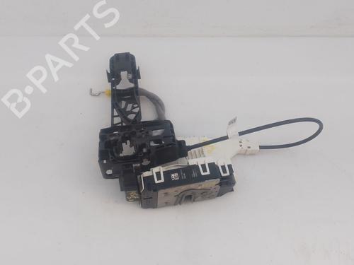 front-right-lock-mercedes-benz-sprinter-35-t-van-b907-b910-2018-32078172 main image