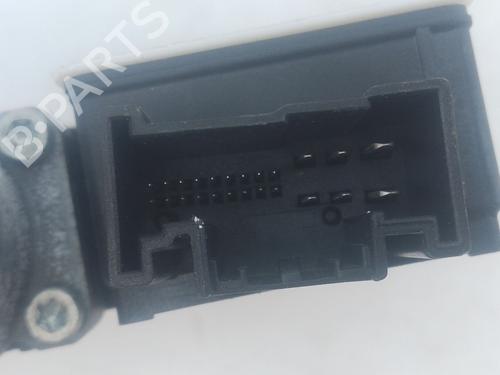 Right front window motor SKODA SCALA (NW1) 1.0 TSI | BP39951033E20 - Image 3