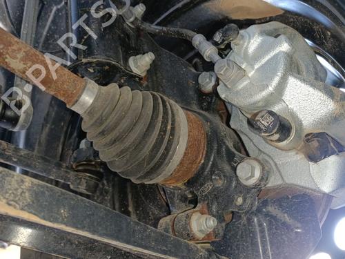 Used Left front steering knuckle Left front steering knuckle FORD TRANSIT Van (FA_ _) 2.4 DI RWD (FAA_, FAB_, FAC_, FAD_) (120 hp) 40505701 40505701