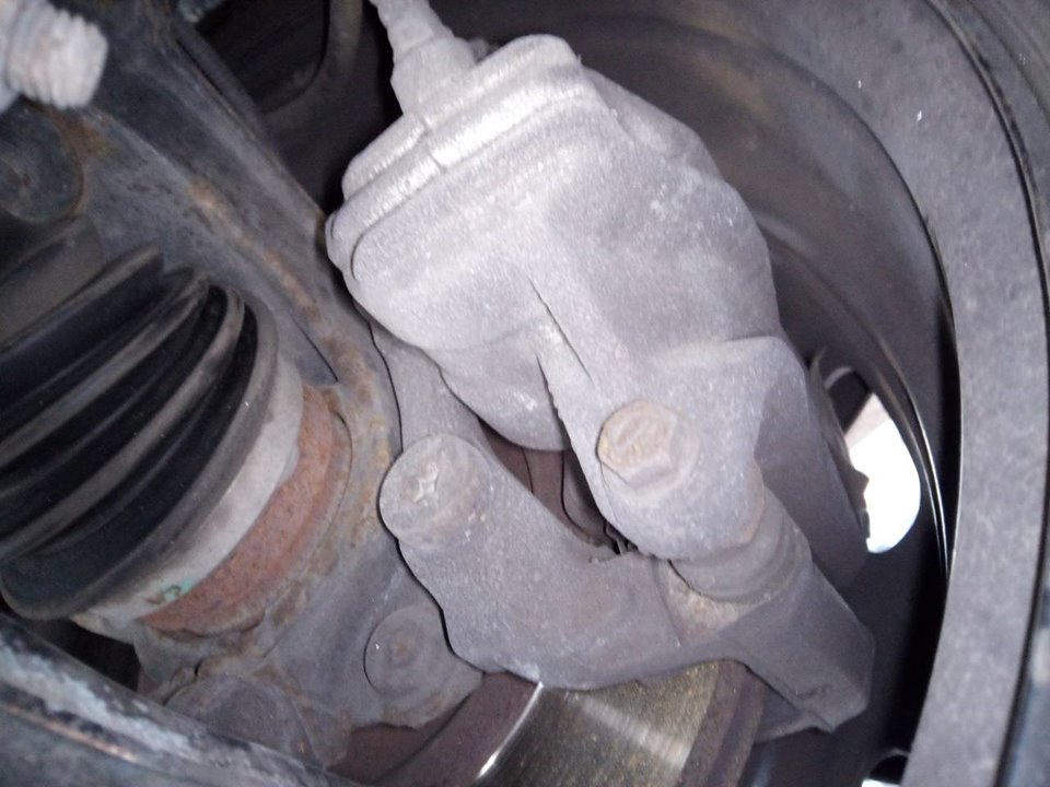 Left front brake caliper PEUGEOT 208 I (CA_, CC_) 1.2 VTI 82 