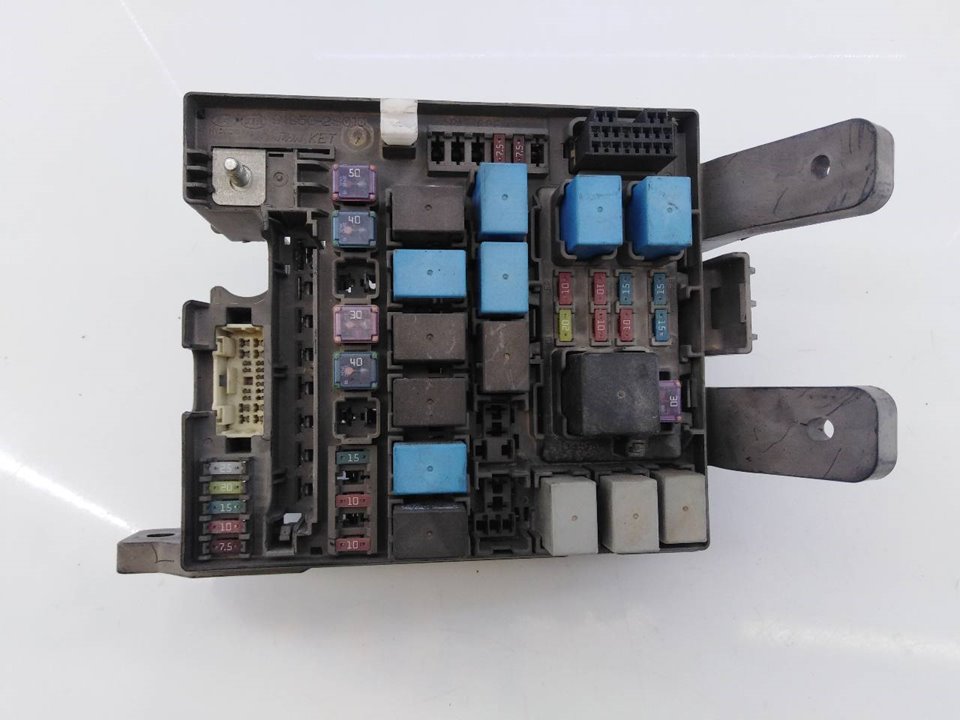 Fuse box KIA SPORTAGE III (SL) 1.7 CRDi 2513032 BParts