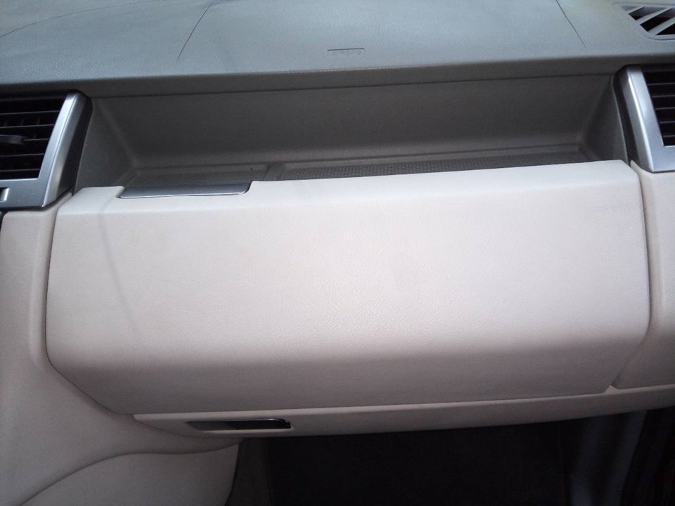 Glove box LAND ROVER RANGE ROVER SPORT I (L320) 3.6 D 4x4 9829516 BParts