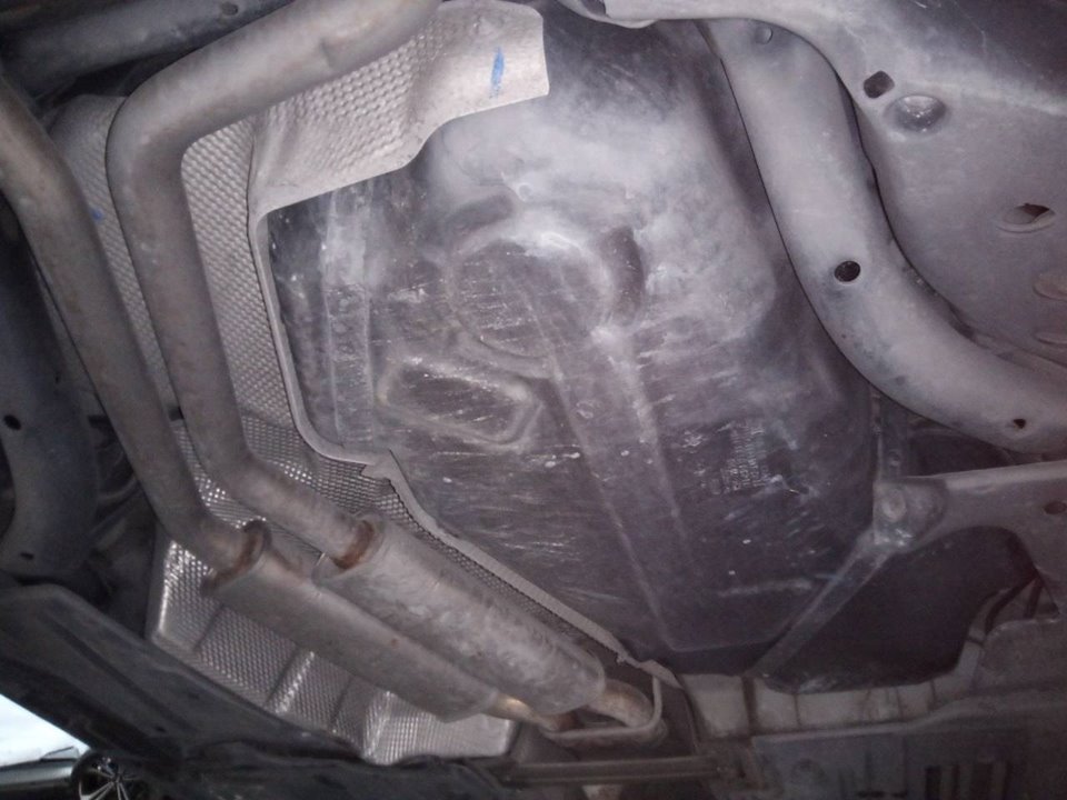 Fuel tank AUDI A6 C6 (4F2) 2.0 TDI 7223195 BParts