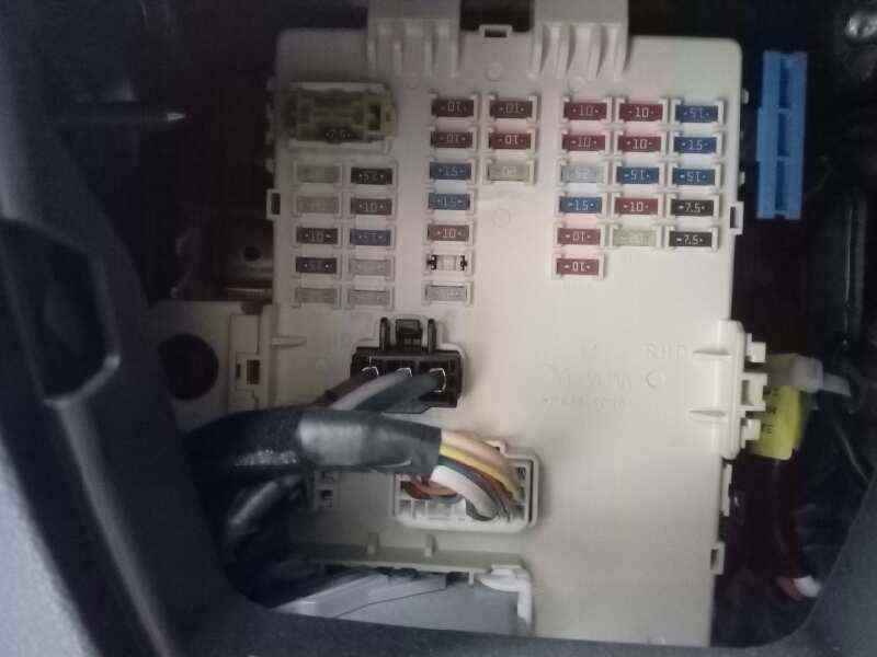Fuse box KIA SPORTAGE III (SL) 1.7 CRDi 5837216 BParts