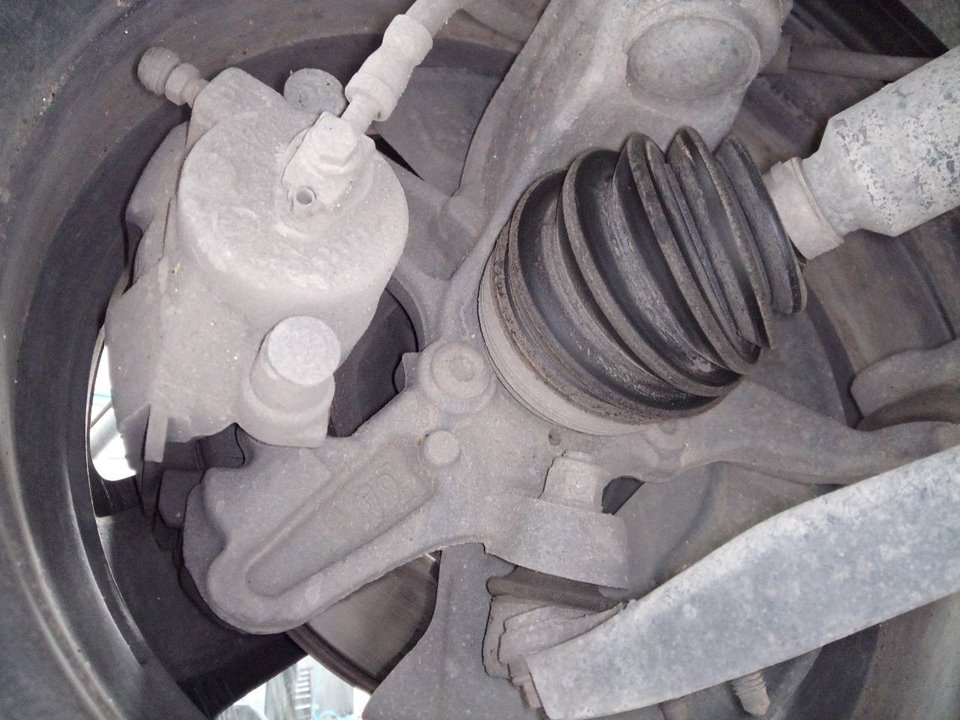 Right front steering knuckle VW GOLF VI (5K1) 1.6 TDI 7888759 BParts