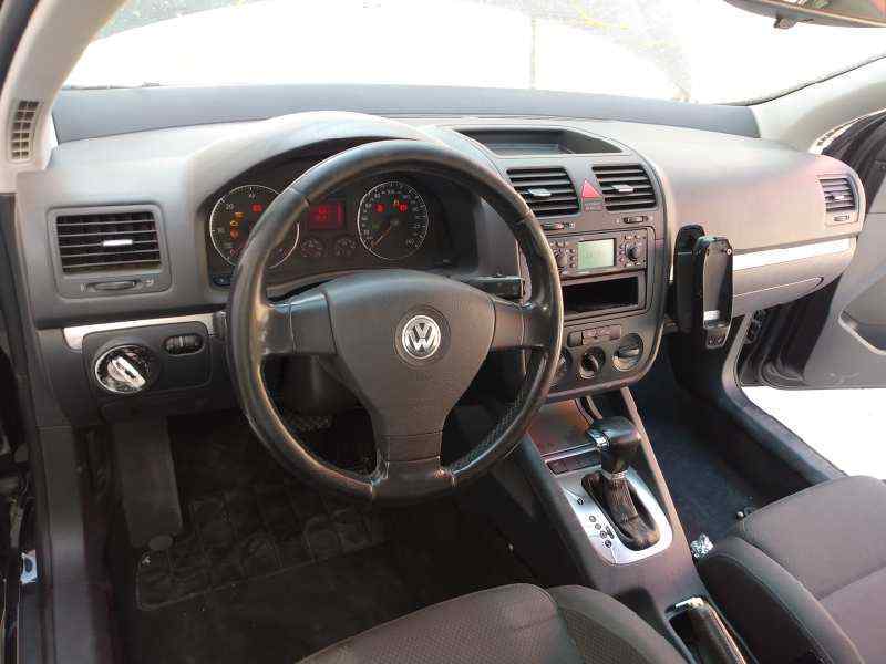 Dashboard VW GOLF V (1K1) 1.9 TDI BParts